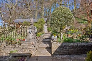 Photo 5- click for photo gallery